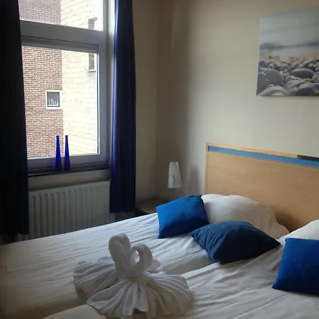 Garni 't Pannenkoekenhuis Hotel 2*